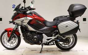 HONDA NC750X 2016 RC90