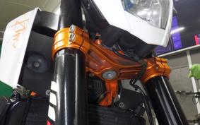 KTM 690 DUKE R 2013