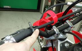 HONDA CRF125F JE03