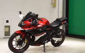 SUZUKI GSX250R 2015
