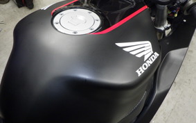 HONDA CBR1000RR 2004 SC57