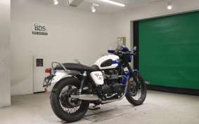 TRIUMPH BONNEVILLE T214 2015