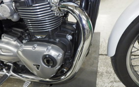 TRIUMPH BONNEVILLE T120 2020