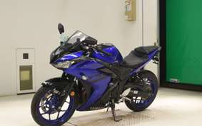 YAMAHA YZF R-3 2018 RH13J