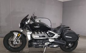 TRIUMPH TRIUMPH  ROCKET 3R YBG11J