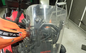 HONDA CRF250 RALLY LDA 2002 MD44