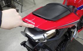 HONDA CBR600RR 2021 PC40