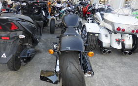 HARLEY FXBRS1870 2018