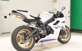TRIUMPH DAYTONA 675 2011