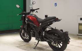 BENELLI レオンチーノ250