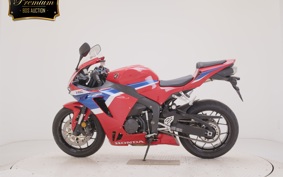HONDA CBR600RR 2024 PC40