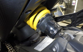 DUCATI MONSTER 937 +