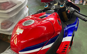HONDA CBR1000RR-R FB SP 2024 SC82