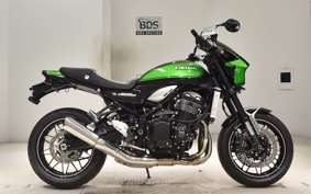 KAWASAKI Z900RS 2025 ZR900K