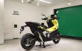 HONDA X-ADV 750 2025 RH21
