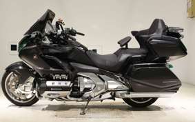 HONDA GL 1800 GOLD WING TOUR DCT 2021 SC79