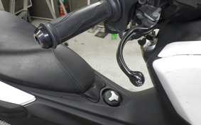 YAMAHA N-MAX SED6J