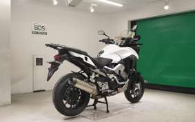 HONDA VFR800X 2015 RC80