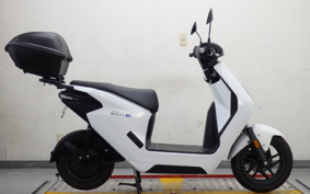 HONDA EM1 e: EF16