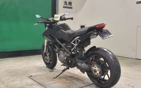 DUCATI HYPERMOTARD 796 2011