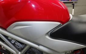 HONDA VTR 250 Gen. 2 MC33