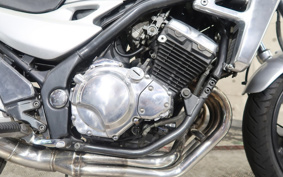 SUZUKI GSX250 ZR250C