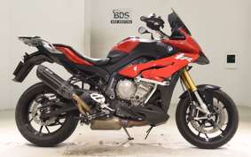 BMW S1000XR 2015