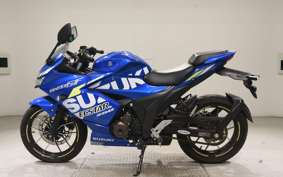 SUZUKI ｼﾞｸｻｰ250SF 2012 ED22B