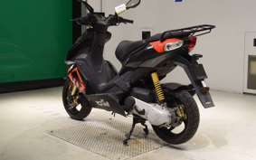 APRILIA SR50R