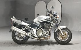 SUZUKI BANDIT1200 2001 GV77A
