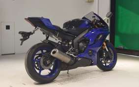 YAMAHA YZF-R6 2018
