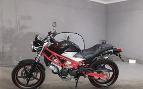 HONDA VTR 250 MC33