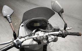 YAMAHA MAJESTY 125 SE27