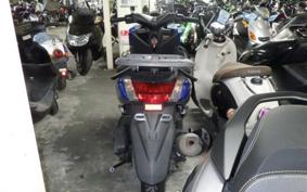 YAMAHA N-MAX 155 A 2022 SG50J