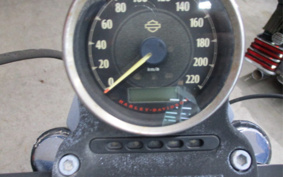 HARLEY XL883N 2015 LE2