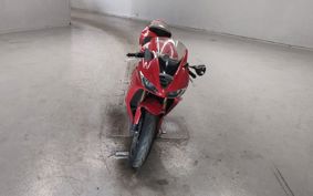 TRIUMPH DAYTONA 675 2011 TMD106