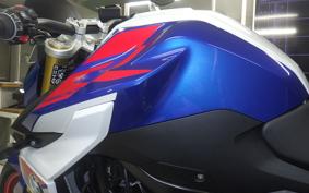BMW F900R 2025