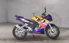 HONDA CBR125R JC34