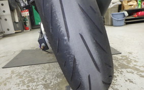 YAMAHA YZF-R3 2019 RH13J