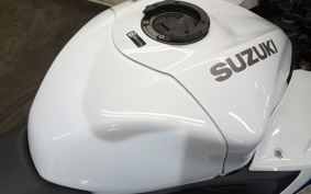 SUZUKI Hayabusa 2023 EJ11A