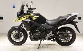 SUZUKI Vｽﾄﾛｰﾑ250 2018