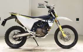 HUSQVARNA 701ED
