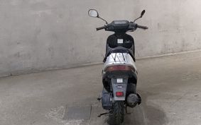 SUZUKI ADDRESS V100 CE13A