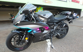 YAMAHA YZF-R7 2024 RM39J