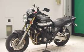 YAMAHA XJR1200 1995 4KG