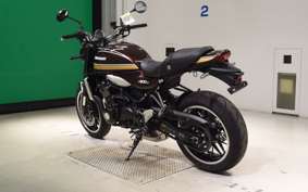 KAWASAKI Z900RS 2025 ZR900K
