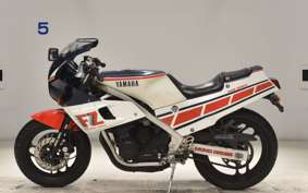 YAMAHA FZ400 R 1984 46X