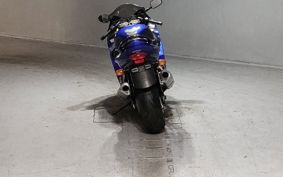 SUZUKI GSX1300R HAYABUSA 2004 GW71A