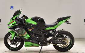 KAWASAKI ZX-25R-2SE 2000 ZX250H