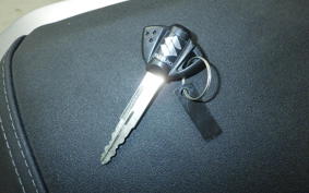 SUZUKI GSX-8R 2024 EM1AA